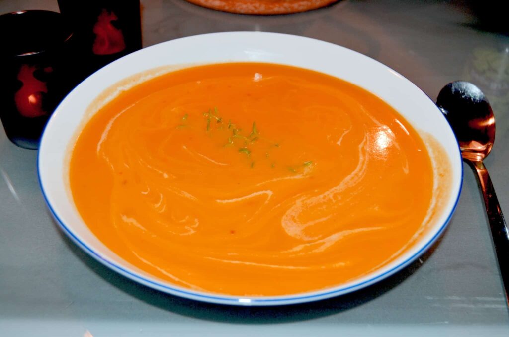 Salty chilli-pumpkin soup